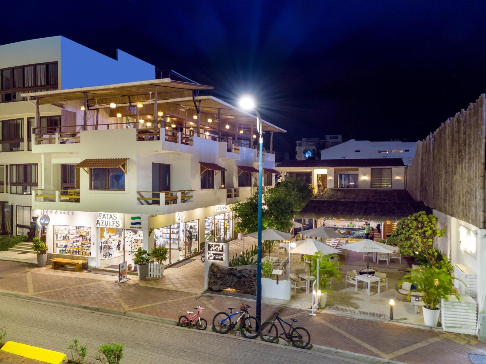 Plaza Luna Suites Puerto Ayora  Bagian luar foto